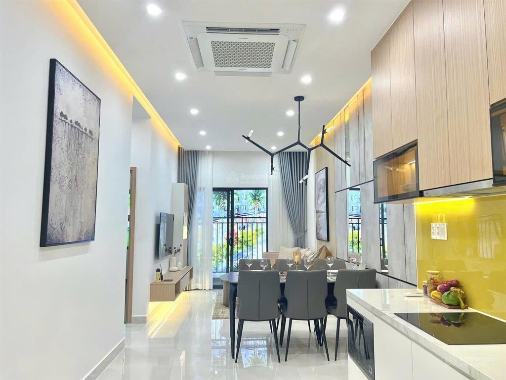 Chủ gửi bán căn nhà view hồ bơi kdc long phú, 85m2 3,2 tỷ nhà thô, shr thông qua 135