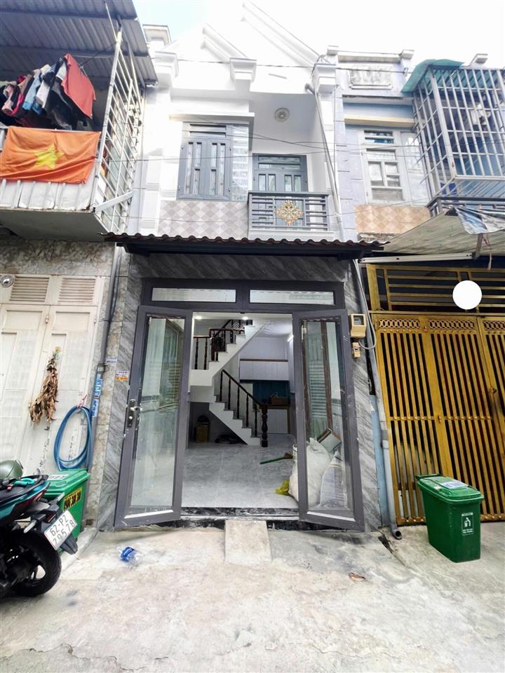 Nhà hẻm oto ở 1/ tân chánh hiệp 16 (dt3,5x7m) gần bệnh viện quận 12. giá 1tỷ568tr còn thương lượng