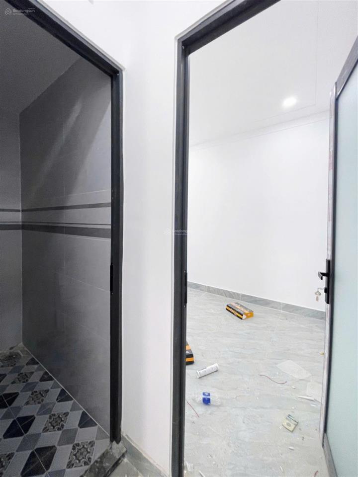 Nhà (dt 3,5x9m) có 2pn 2wc ở tân thới hiệp 21 quận 12, gần cầu vượt tân thới hiệp. giá 1tỷ468tr
