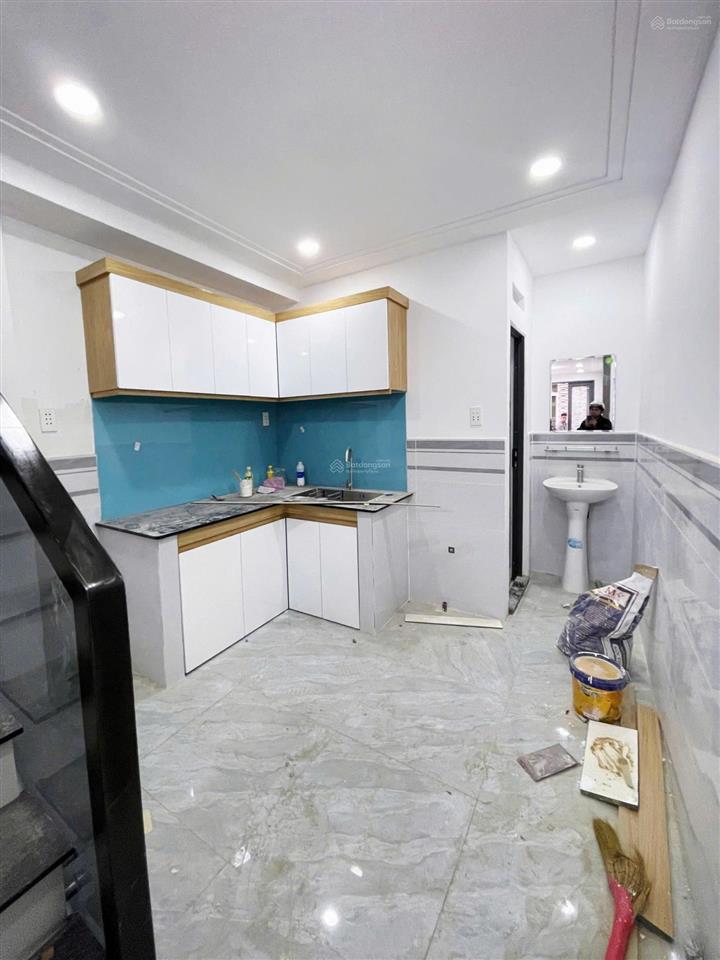 Nhà (dt 3,5x9m) có 2pn 2wc ở tân thới hiệp 21 quận 12, gần cầu vượt tân thới hiệp. giá 1tỷ468tr