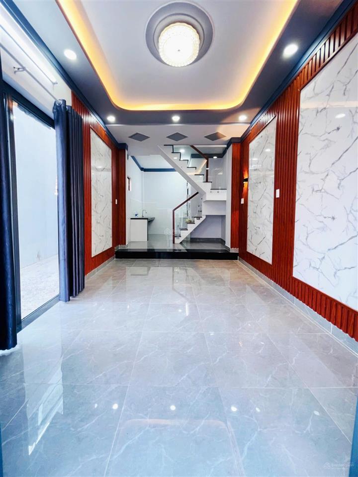 Nhà (dt 3,8x10m) ở trương thị hoa, quận 12. đối diện trường thcs nguyễn hiền, giá 1tỷ798tr còn tl