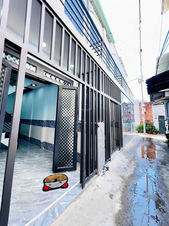 Nhà nguyễn văn quá ngay galaxy nguyễn văn quá. dt 3,5x8m giá 1tỷ579tr còn thương lượng