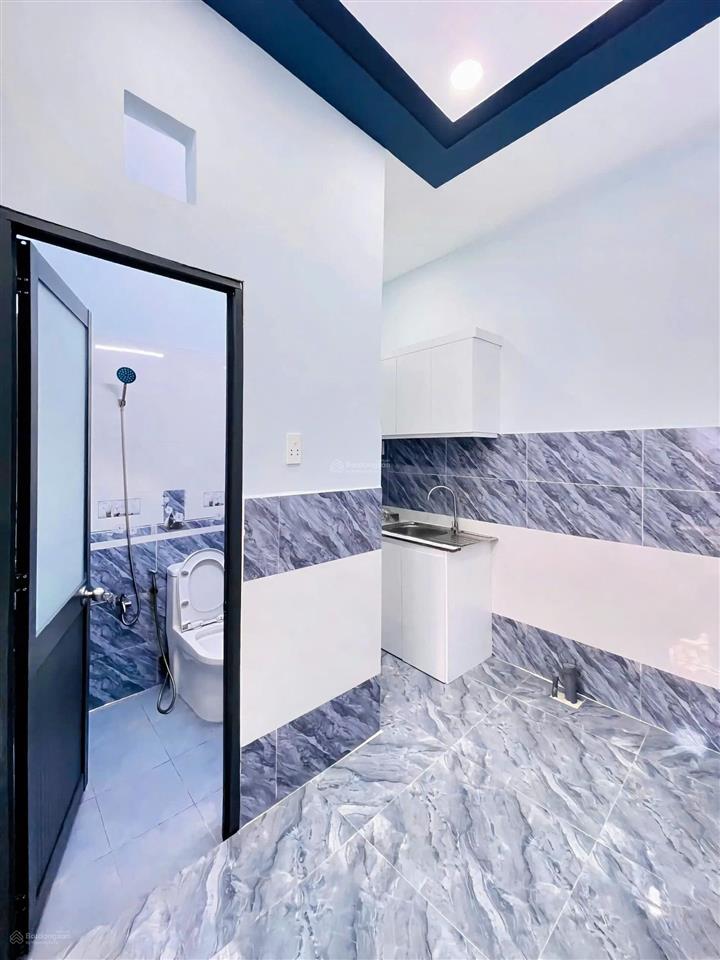 Nhà nguyễn văn quá ngay galaxy nguyễn văn quá. dt 3,5x8m giá 1tỷ579tr còn thương lượng