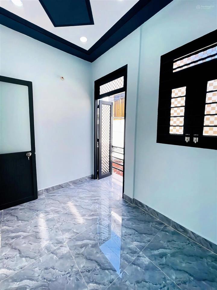 Nhà nguyễn văn quá ngay galaxy nguyễn văn quá. dt 3,5x8m giá 1tỷ579tr còn thương lượng