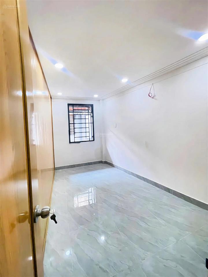 Nhà mới (dt 5,5x6m) có 2 phòng ngủ 2wc ở nguyễn ảnh thủ giá 1tỷ338tr còn thương lượng