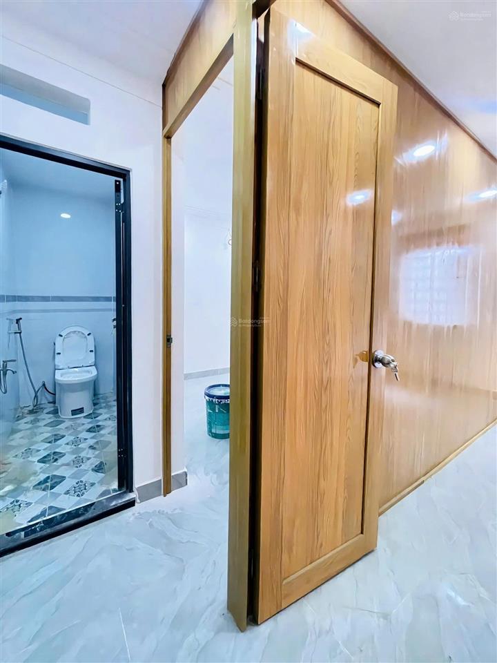 Nhà mới (dt 5,5x6m) có 2 phòng ngủ 2wc ở nguyễn ảnh thủ giá 1tỷ338tr còn thương lượng