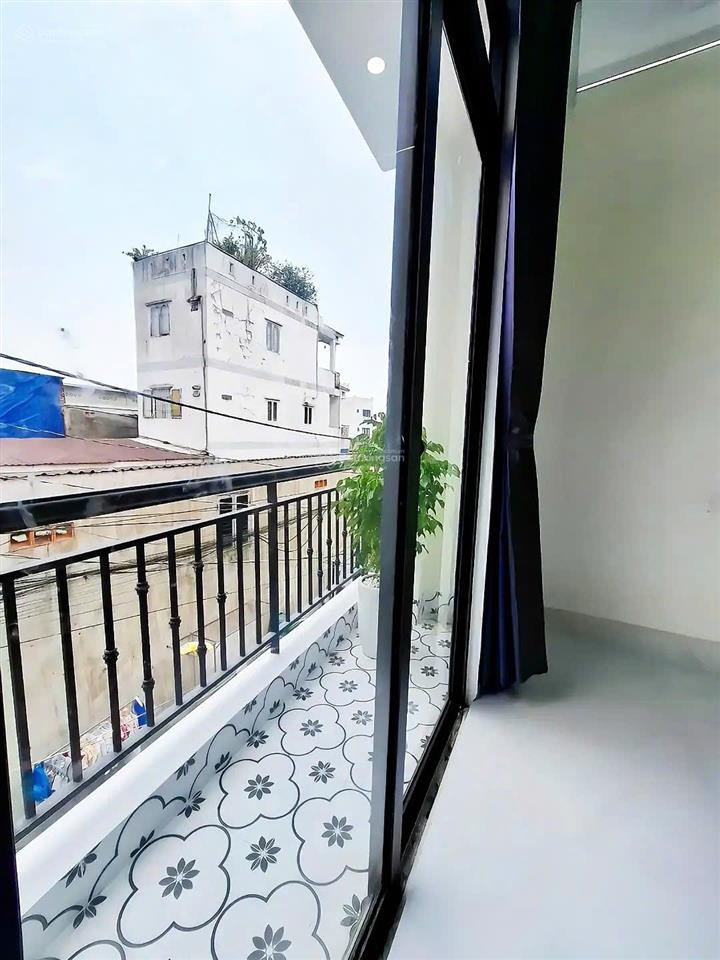 Nhà hẻm oto góc 2 mặt tiền ở hẻm 563 lê văn khương quận 12. giá 1tỷ830tr còn tl với chủ nhà