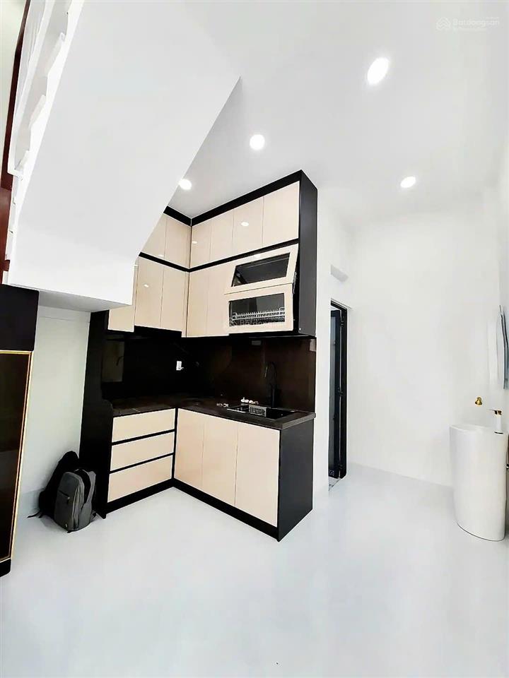 Nhà hẻm oto góc 2 mặt tiền ở hẻm 563 lê văn khương quận 12. giá 1tỷ830tr còn tl với chủ nhà