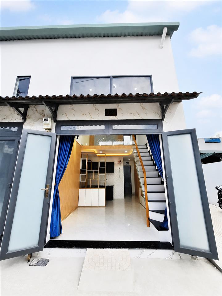 Nhà góc 2mt đường xe tải ở sẹc ngắn huỳnh thị hai, q12, gần bệnh viện q12, giá 1tỷ780tr còn tl