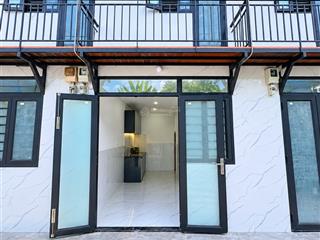 Nhà (dt3,5x6,5m) giá chỉ 880tr (còn tl) có 2 phòng ngủ ở đông bắc gần tô ký cầu vượt quang trung