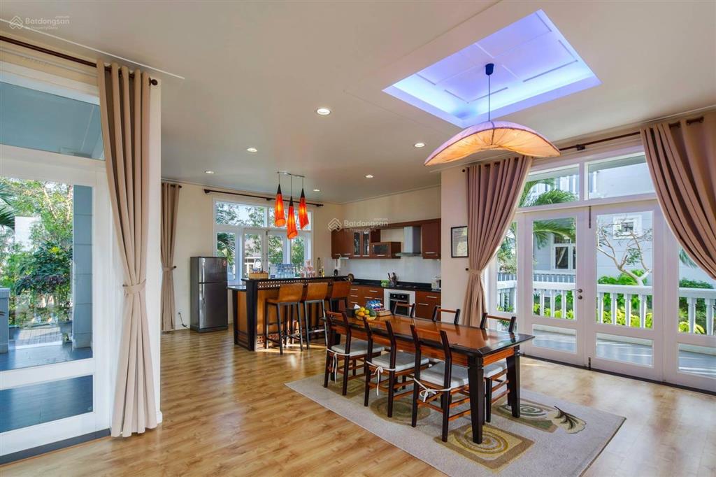 Bán biệt thự biển sealinks s44 16x25m căn góc sổ hồng lâu dài nội thất cao cấp khu s view biển