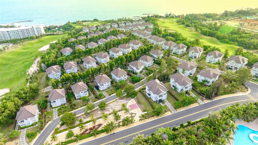 Bán biệt thự biển sealinks s44 16x25m căn góc sổ hồng lâu dài nội thất cao cấp khu s view biển
