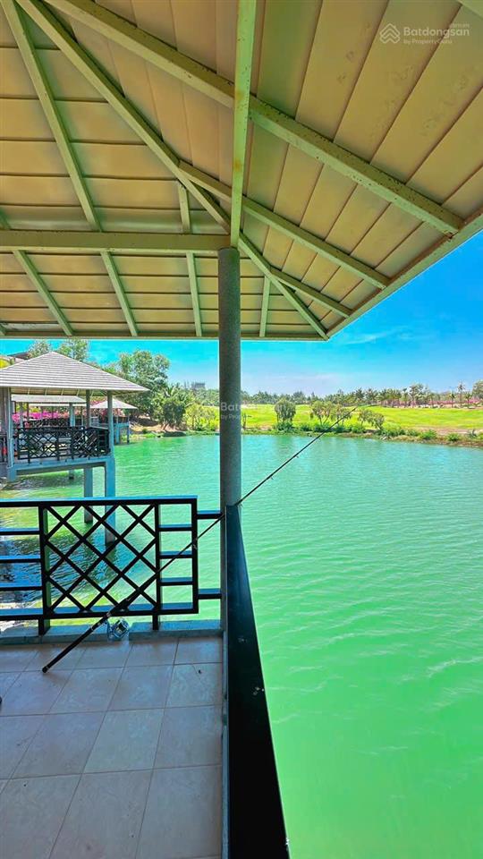 Biệt thự biển sealinks phan thiết, cách sân bay phan thiết 10 phút, dt 16x25m2 sổ hồng cá nhân
