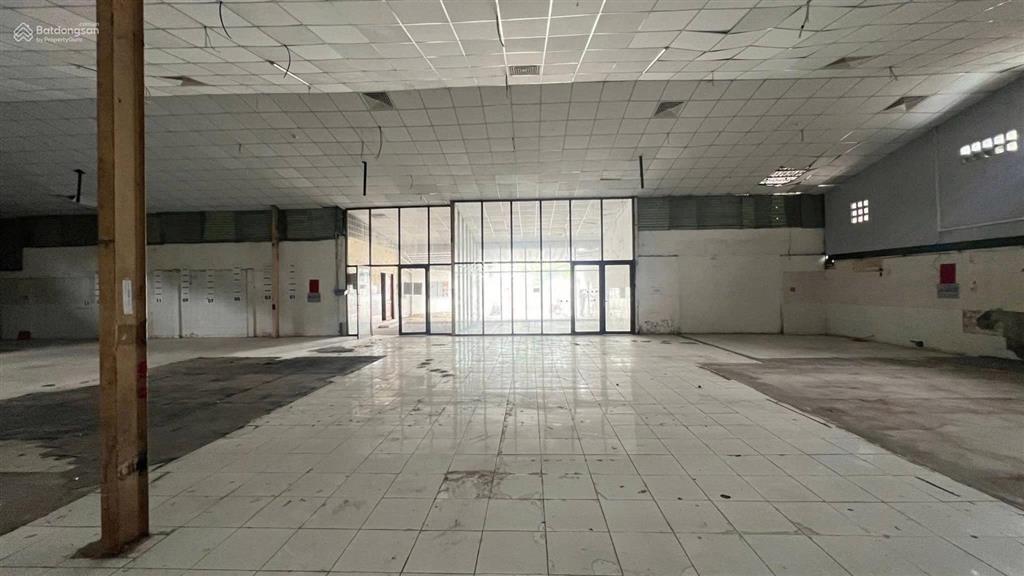Cho thuê kho xưởng 500m2 phạm văn đồng  bình thạnh, đường xe cont, pccc