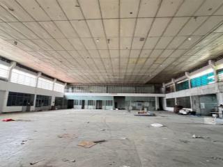 Cho thuê kho xưởng 1300m2 xa lộ hà nộingã tư bình thái, có pccc đường xe cont