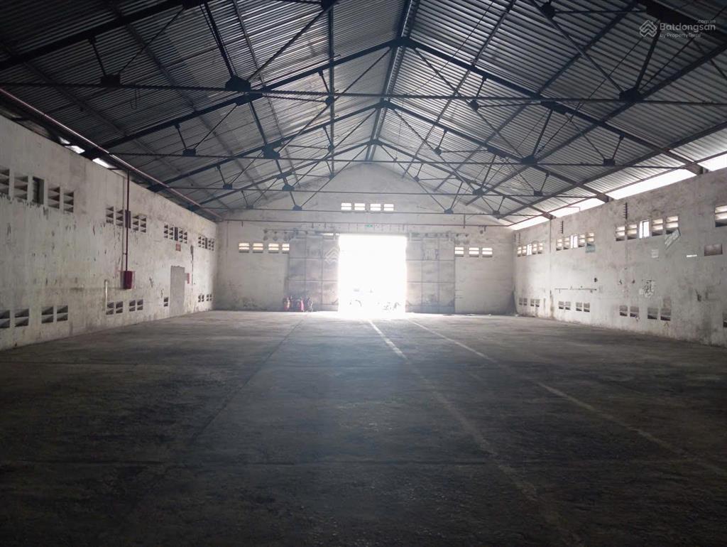 Cho thuê kho xưởng 650m2 phường linh xuân, thành phố thủ đức. pccc tự động, giá 52 triệu/tháng