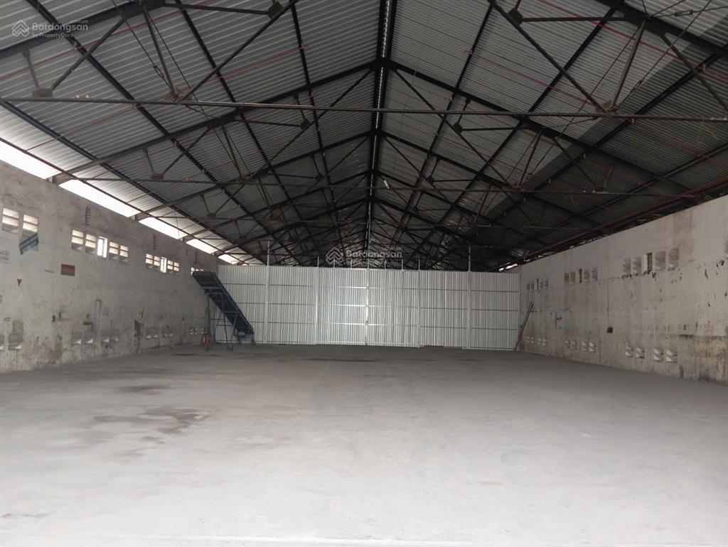 Cho thuê kho xưởng 650m2 phường linh xuân, thành phố thủ đức. pccc tự động, giá 52 triệu/tháng