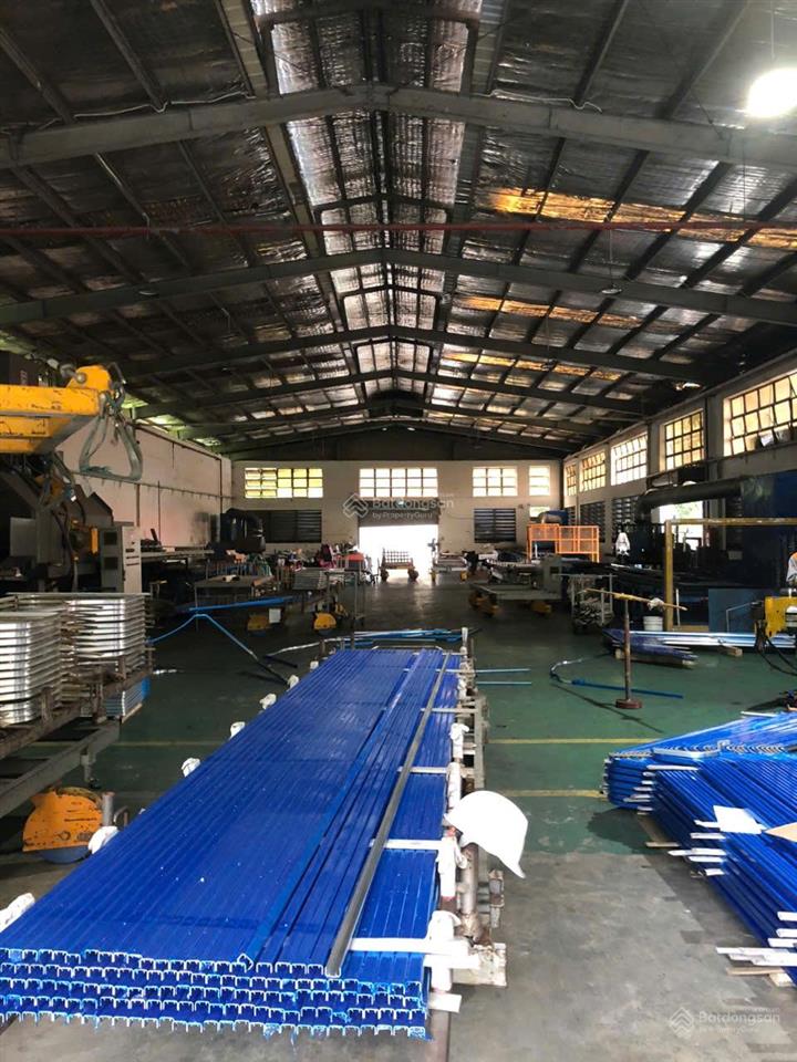 Cho thuê kho xưởng 830m2, khuôn viên 1400m2 trong kcn bình chiểu, có pccc, sân bãi rộng rãi