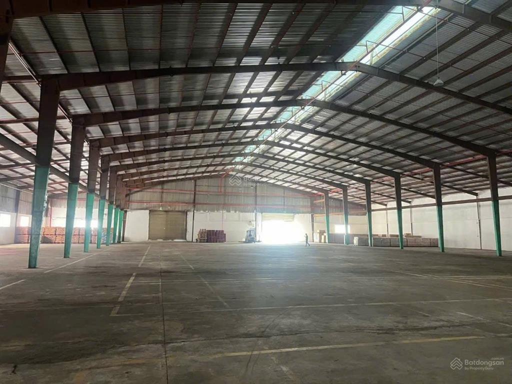 Cho thuê kho 8400m2 quốc lộ 1a thủ đức, pccc tự động hoàn chỉnh, xe cont 24/24