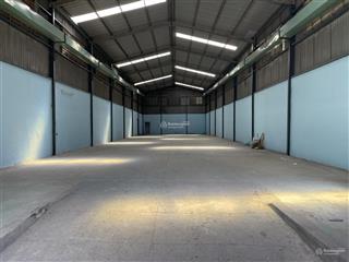 Cho thuê kho xưởng 400m2 sau chợ đầu mối nông sản thủ đức