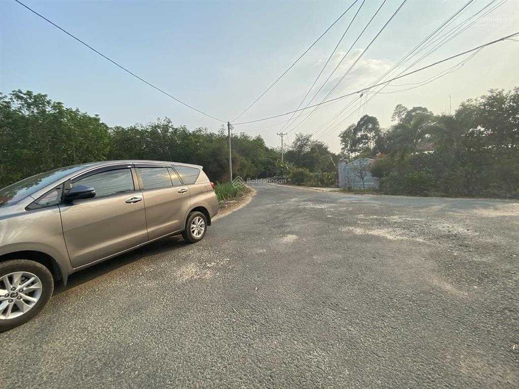 Bán đất tại tỉnh lộ 15, 2,8 tỷ, 839 m2, mặt tiền 22m, ngõ rộng 12m