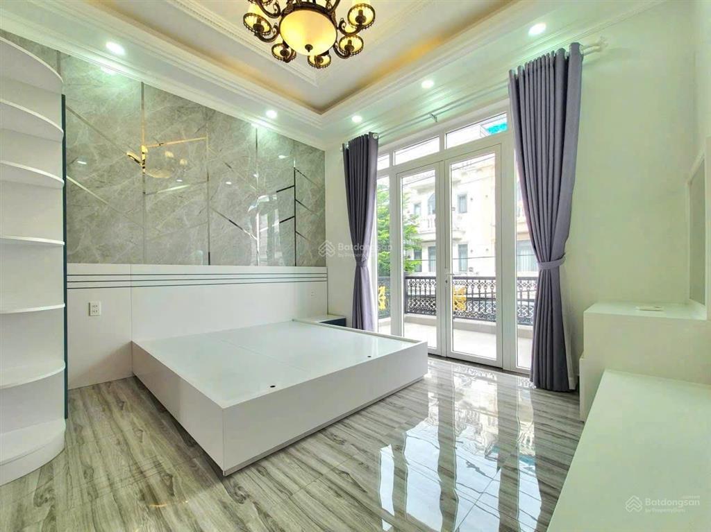 Nhà kdc đồng bộ, đường nhựa 10m, dt 4x 16m, 4 tầng, vào ở ngay
