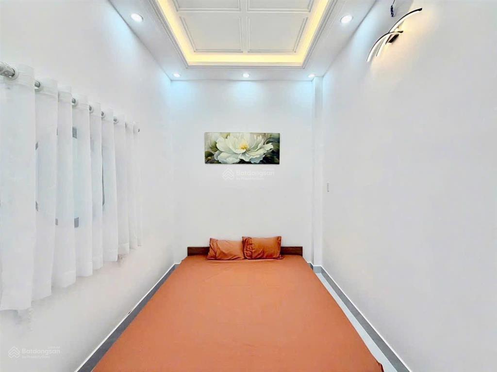 Bán nhà mới đẹp 1622 huỳnh tấn phát, 1 trệt 2 lầu, 5 tỷ 150