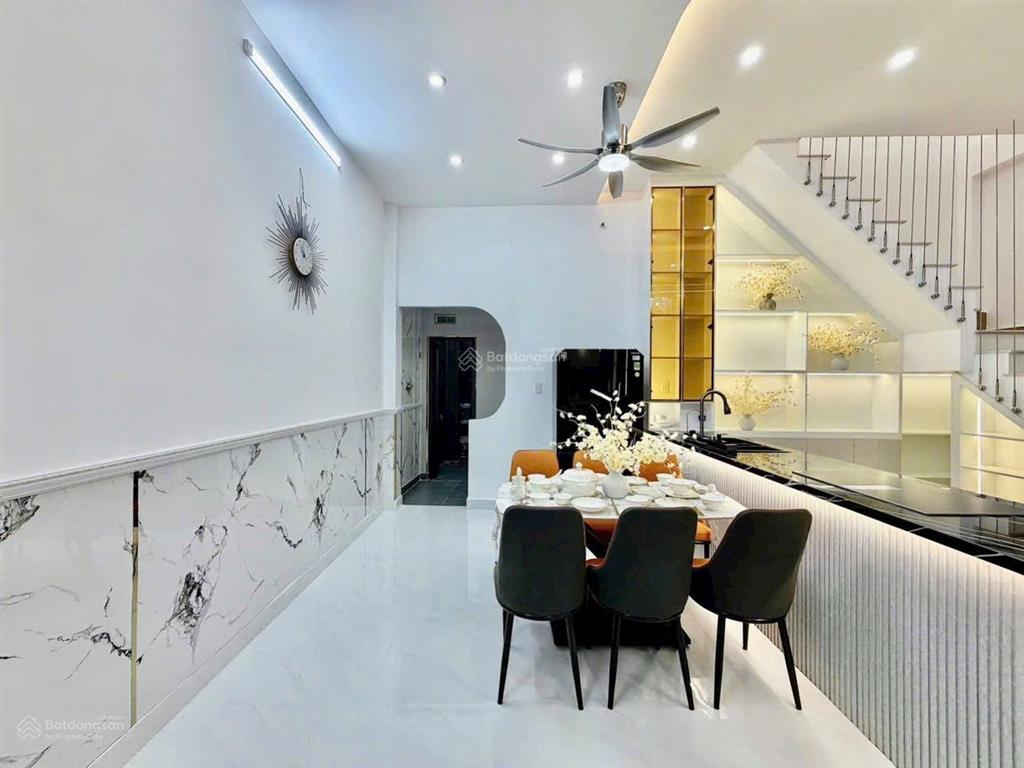 Bán nhà mới đẹp 1622 huỳnh tấn phát, 1 trệt 2 lầu, 5 tỷ 150