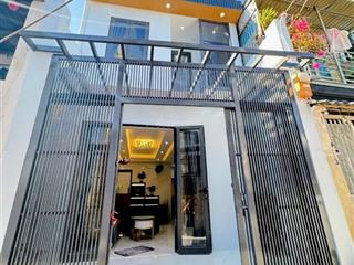 Bán nhà full nội thất, sổ hồng riêng. gần cầu phú mỹ q7