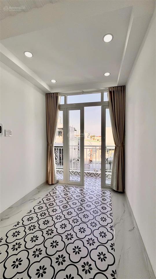 Nhà mới đẹp đường huỳnh tấn phát, quận 7  6m x 7m  cạnh phú mỹ hưng.