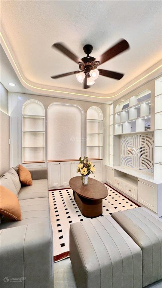 Nhà mới đẹp đường huỳnh tấn phát, quận 7  6m x 7m  cạnh phú mỹ hưng.