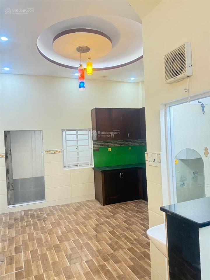 Bán nhà sổ hồng riêng ngay chung cư picity sát gò vấp dt 4,1x12m 2 phòng ngủ 2wc