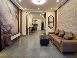 Giảm 200tr bán nhà mới thạnh xuân gần trường nguyễn văn thệ dt 4x19m sân ô tô 3 phòng ngủ 2wc