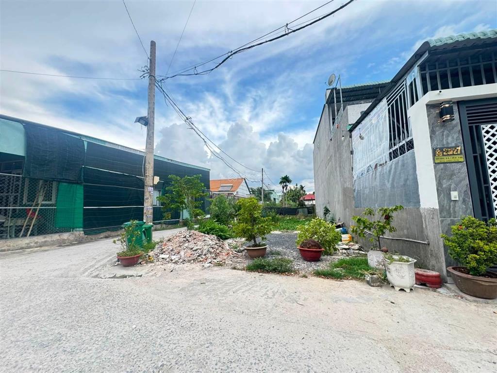Bán đất thổ cư sổ hồng riêng thạnh xuân 52 dt 7x9m đường 4m