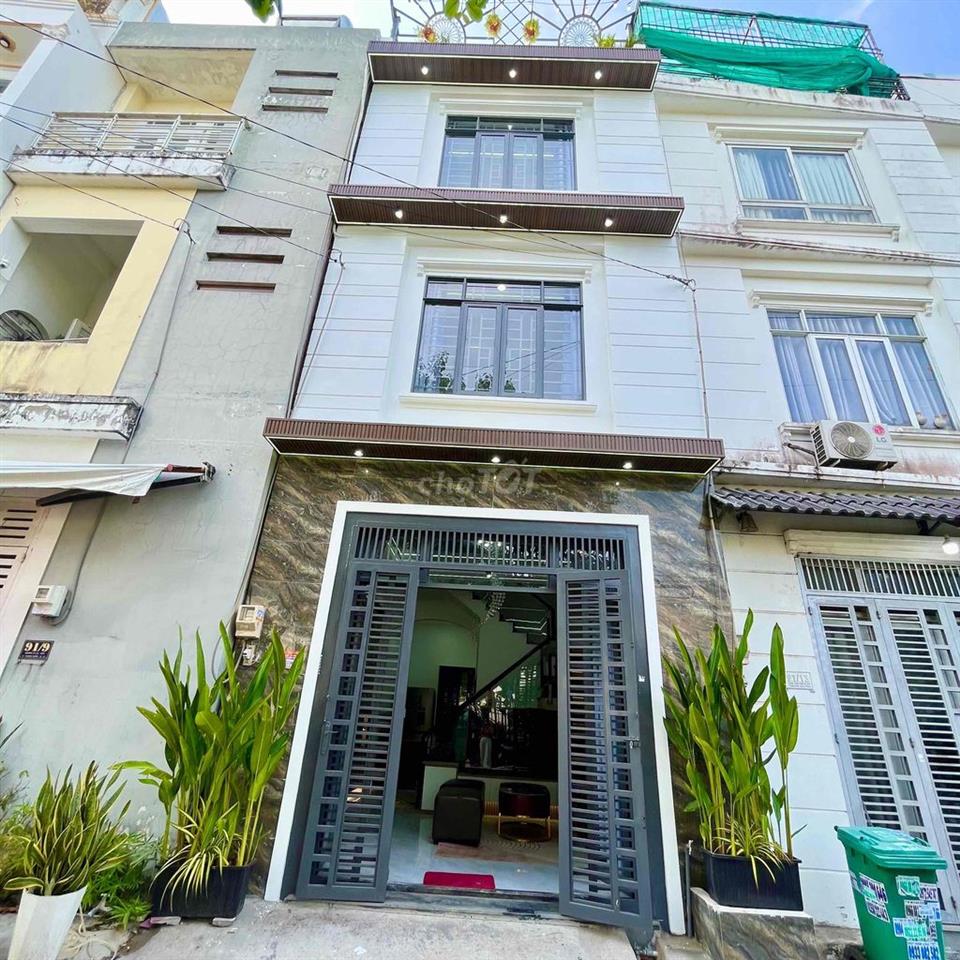giảm giá nhà 2 lầu Thạnh Xuân 43- đường thông xe tải-
