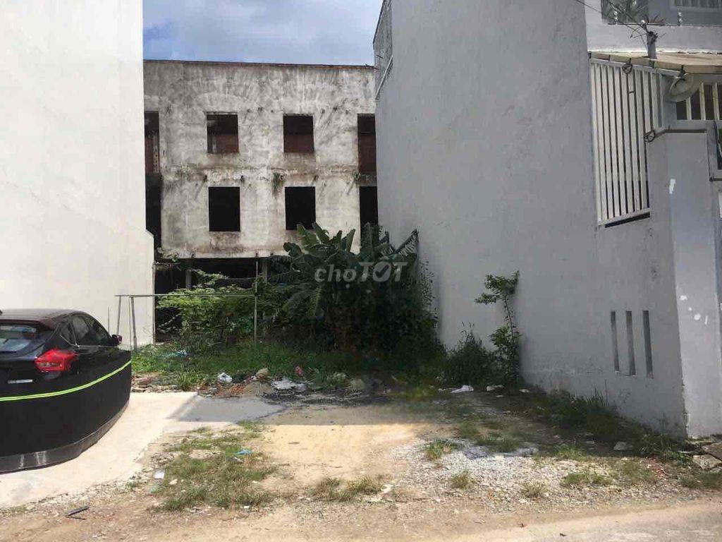 Đất Tô Ngọc Vân- đường thông xe tải-