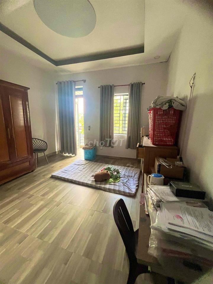 xả lỗ!!  nhà đường Thạnh Lộc 27- sát chợ cầu Đồng
