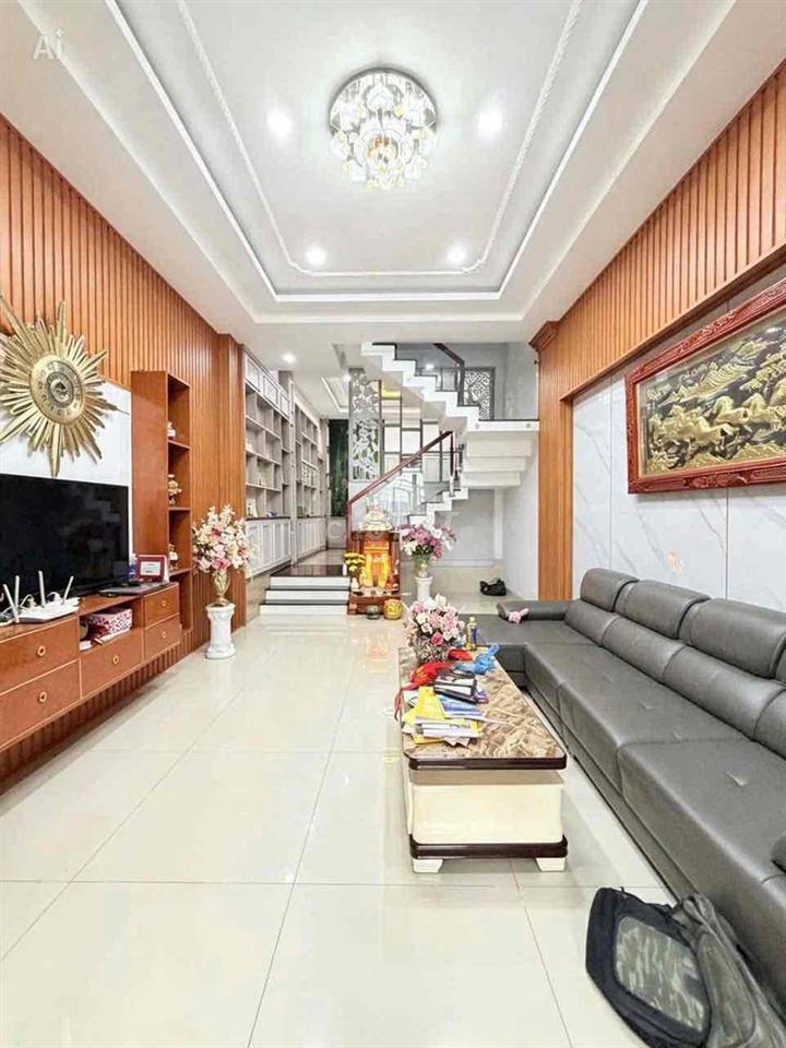 nhà đẹp - sát UBND Phường An Phú Đông- cần gả gấp
