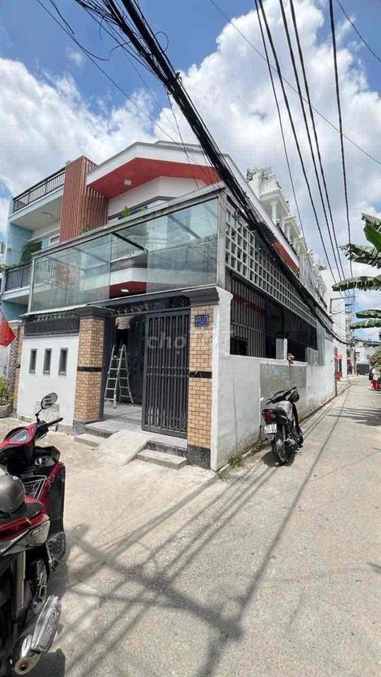 giảm hơn 300tr!! xả lỗ căn nhà ngay Ngã 4 ga - shr