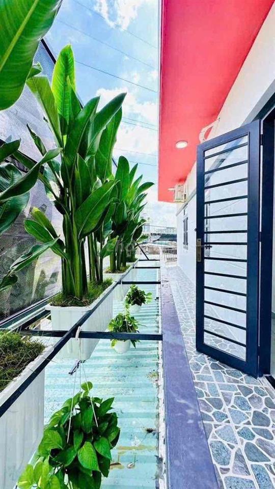 giảm hơn 300tr!! xả lỗ căn nhà ngay Ngã 4 ga - shr