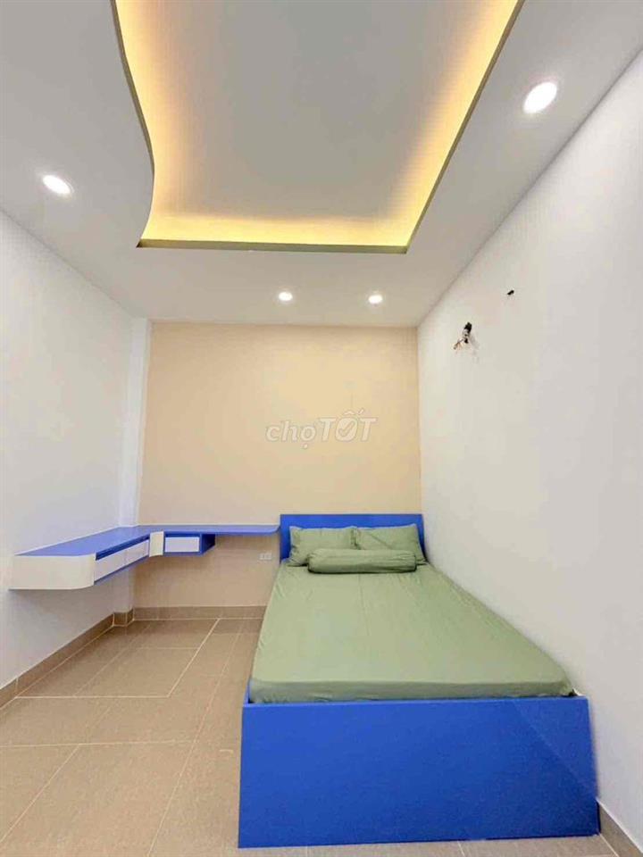 nhà đường Thạnh Lộc 19- gần ngã 4 ga- cách chợ Cầu Đồng 200m