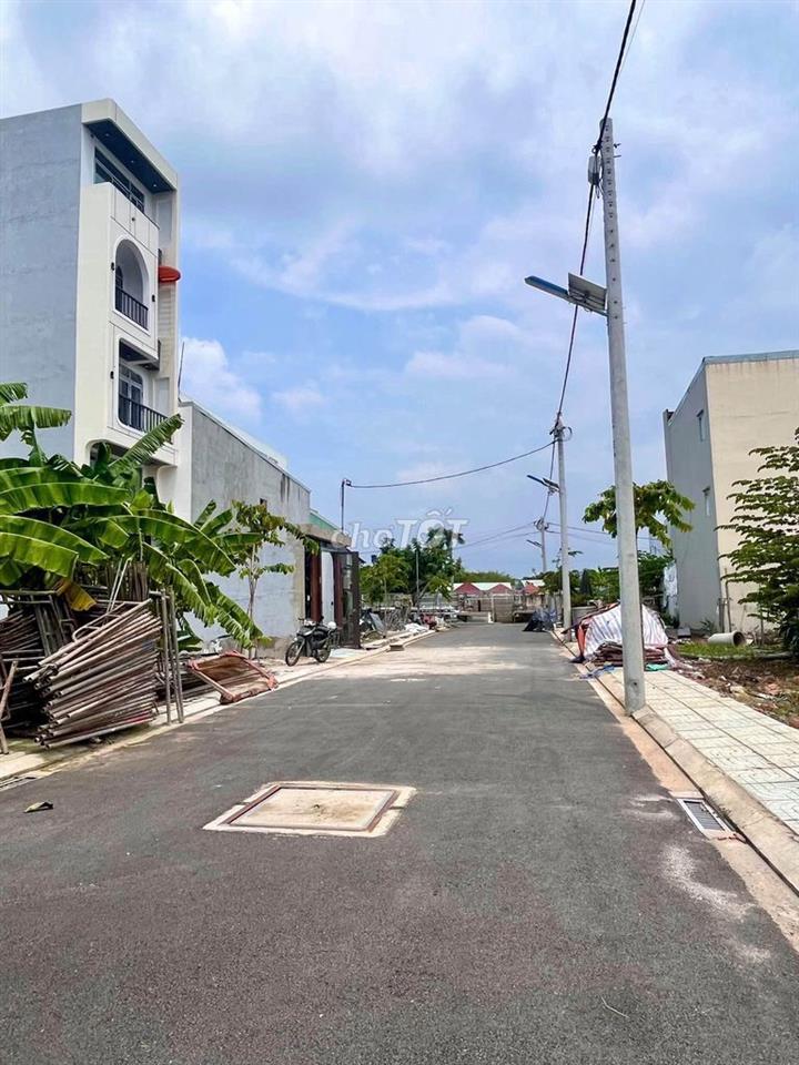 bán đất thạnh xuân 25 quận 12 104m2 mặt tiền đường 7m