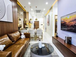 Hàng đẹp căn góc 2pn  tt 9,5tr/tháng, view trực diện hồ bơi  nhận ngay voucher 30tr