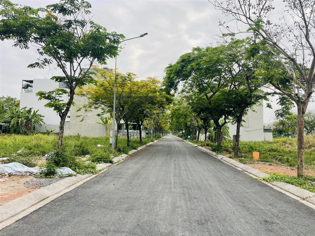 Bán lô phú gia khu b108 giá siêu rẻ  vị trí vàng cho nhà đầu tư  dt 7x17m  tây bắc  giá 61 tr