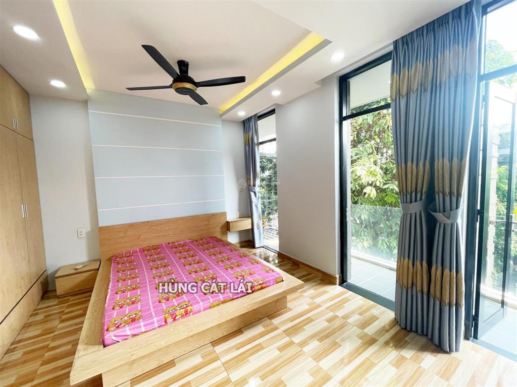 Bán nhà phố citi bella 1  vị trí đẹp  giá tốt 9.5 tỷ  tặng nội thất dính tường cao cấp