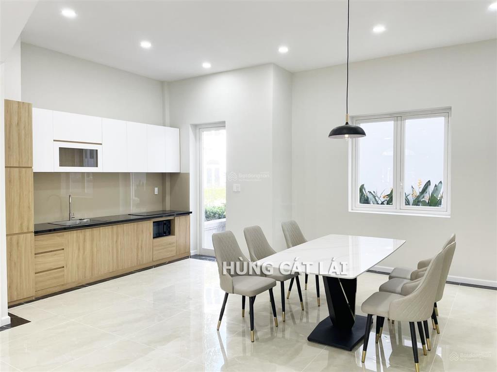 Bán nhà phố cao cấp sol villas cát lái  dt 120m2  có sẵn hđ thuê 25tr  shr  giá 16.5 tỷ