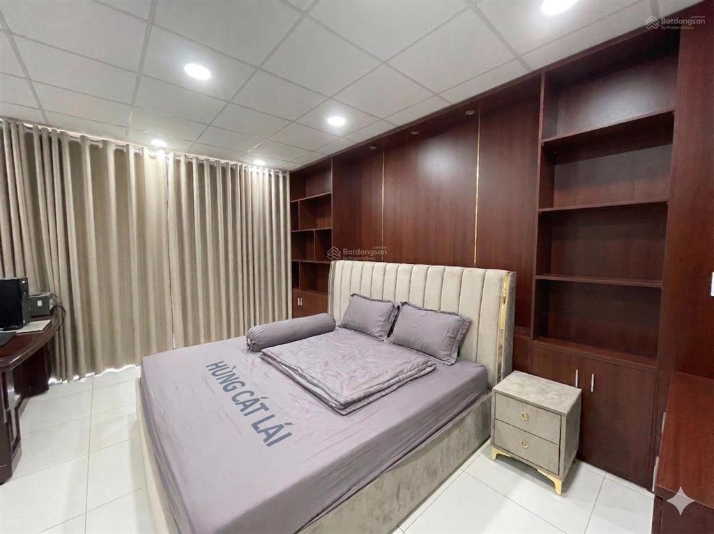 Bán nhà 1 trệt 4 lầu, dt 7x17m, 8 pn, có ô chừa thang máy, thích hợp mua làm chdv, shr, giá 13 tỷ