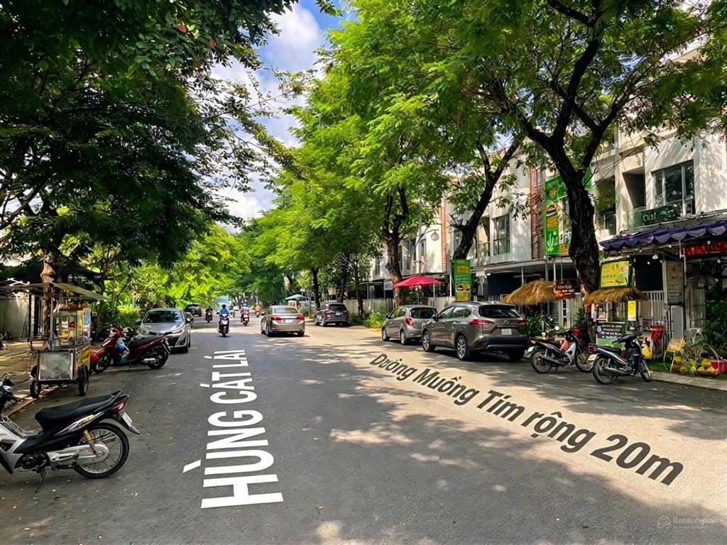 Phố đông village, mt muồng tím rộng 20m, dt 6x20m, 1 trệt 2 lầu, nhà thô, đông nam, giá 14 tỷ
