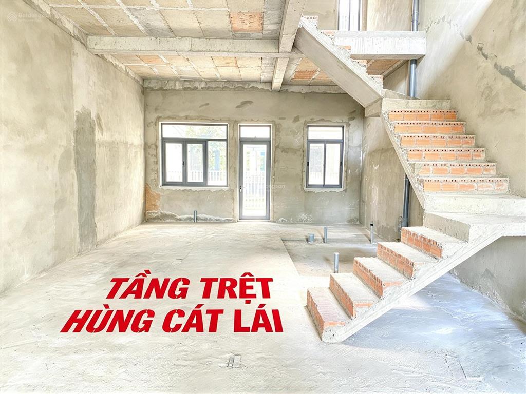 Phố đông village, mt muồng tím rộng 20m, dt 6x20m, 1 trệt 2 lầu, nhà thô, đông nam, giá 14 tỷ