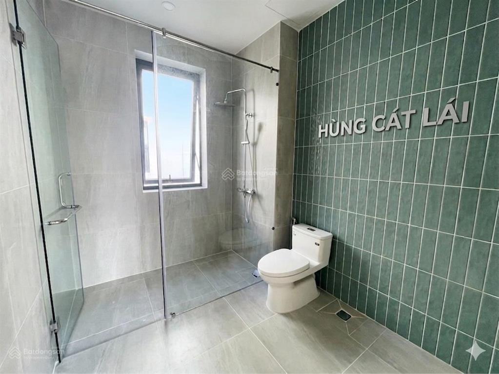 Bán biệt thự phố lavila 2  dt 119m2  1 trệt 3 lầu  có thang máy  sân đậu 2 ô tô  14 tỷ